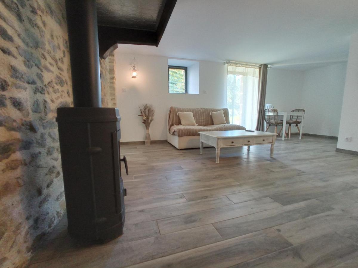 Hotel Oust Au Lit Saint-Vincent-sur-Oust Esterno foto